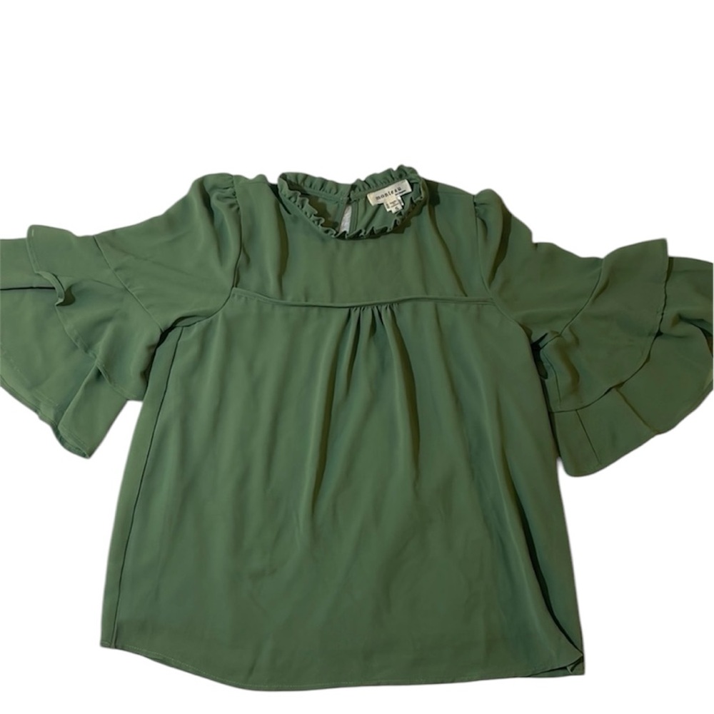 Monteau Green Blouse‎